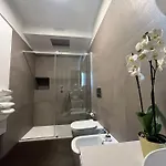 Luxury Close To Citylife, Metro & Dining Holiday home *