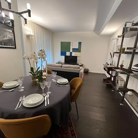 Luxury Close To Citylife, Metro & Dining Milano
